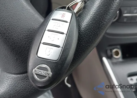 2017 Nissan Sentra Sv z USA, uszkodzony, nr VIN 3N1AB7AP0HY269820